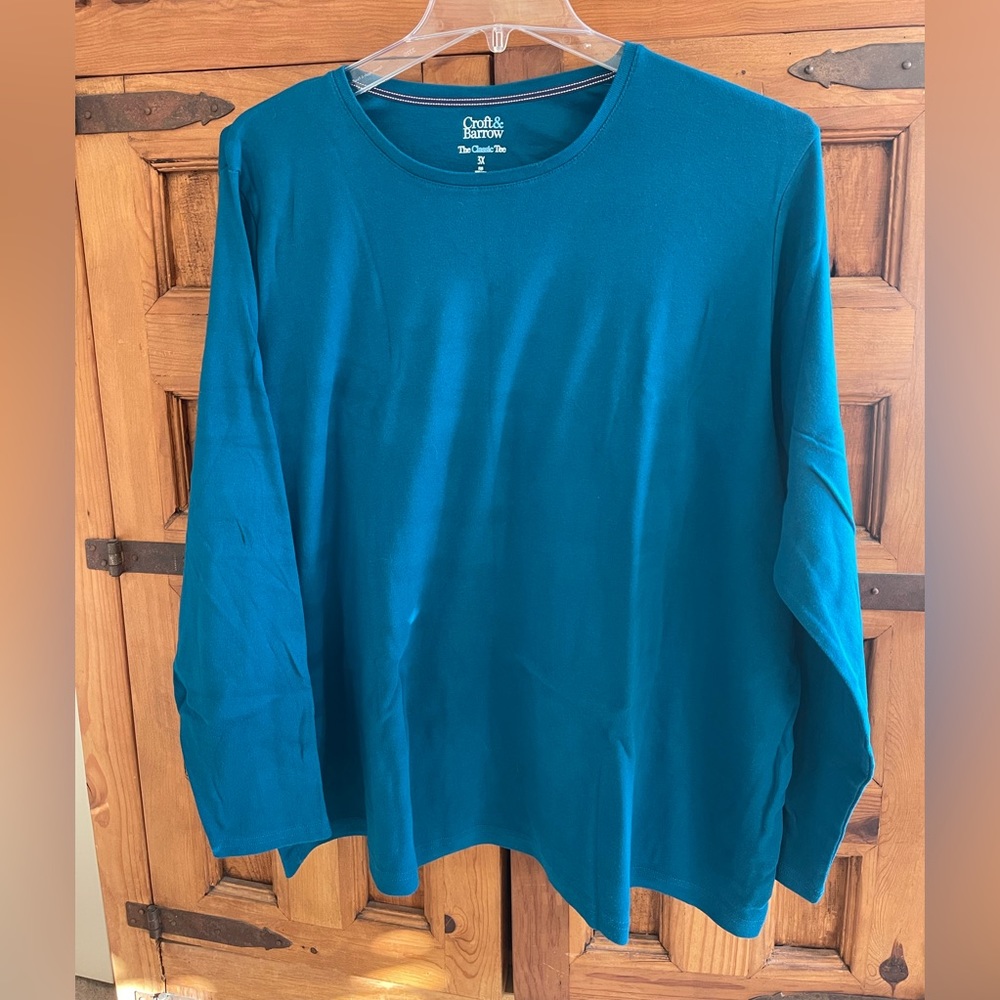 Long Sleeved Crew Neck Tee
